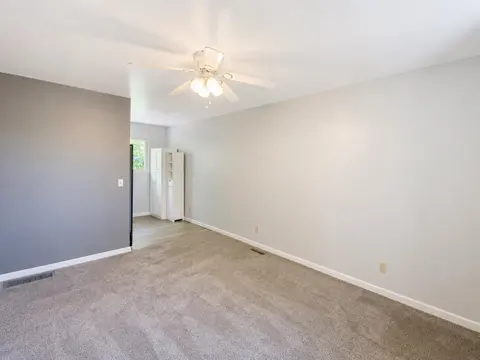 1712 Elm Street, Mount Pleasant MI 48858 photo 4