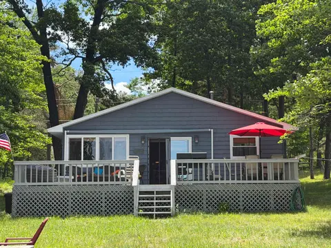 11180 Alpine Drive, Lake MI 48632 home for sale