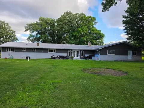 1417 E Weidman Road, Rosebush MI 48878 photo 2