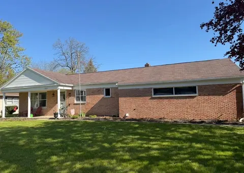1521 E Broadway Street, Mount Pleasant MI 48858 home for sale