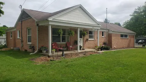 1521 E Broadway Street, Mount Pleasant MI 48858 photo 4