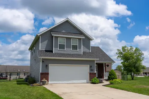 1653 Abbey Court, Mount Pleasant MI 48858 photo 2