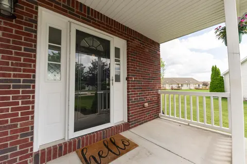 1653 Abbey Court, Mount Pleasant MI 48858 photo 5