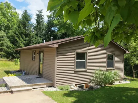3602 S Winn Road, Mount Pleasant MI 48858 photo 3