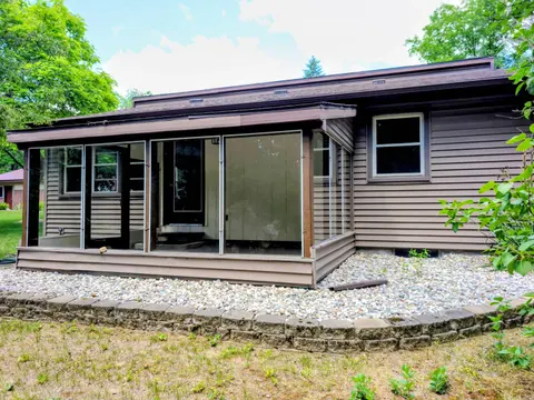 3602 S Winn Road, Mount Pleasant MI 48858 photo 5