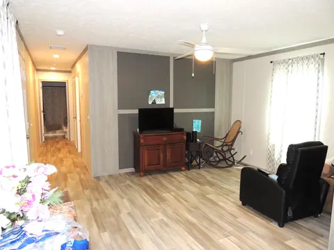 1082 Hemlock Drive # 82, Mount Pleasant MI 48858 photo 2