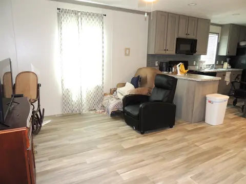 1082 Hemlock Drive # 82, Mount Pleasant MI 48858 photo 3