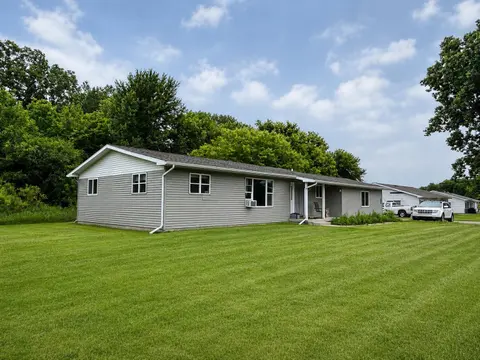 3467 S Summerton Road, Mount Pleasant MI 48858 photo 3
