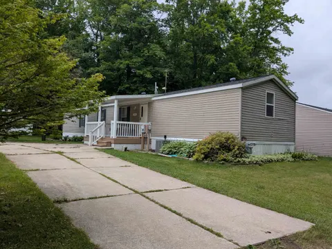 7610 Windoga Lake Drive, Weidman MI 48893 home for sale