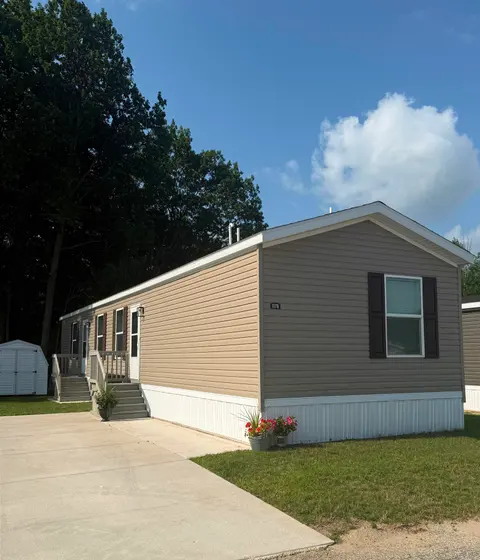 1178 Ironstone Drive, Mount Pleasant MI 48858 home for sale
