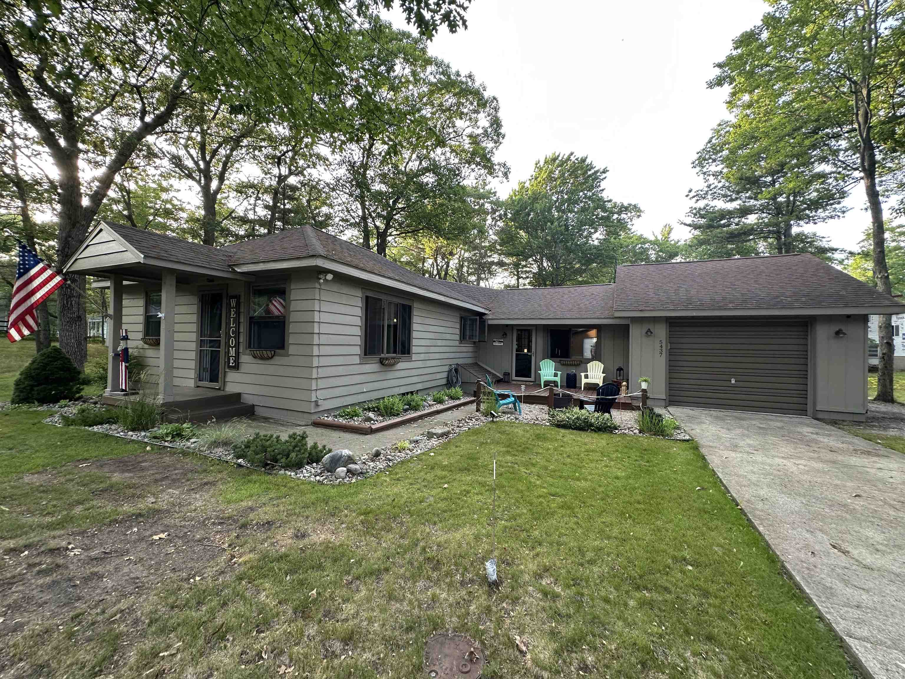 5437 E 8th Street, Au Gres MI 48703 photo 1