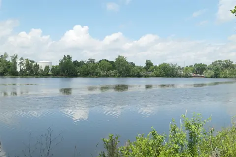135 Riverside Drive, Alma MI 48801 photo 4