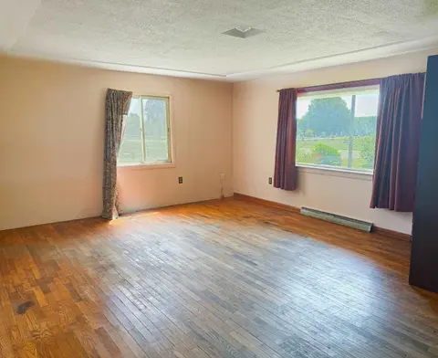 8195 E Broomfield Road, Mount Pleasant MI 48858 photo 2