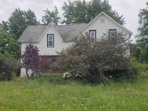2353 W Rosebush Road, Weidman MI 48893 photo 2