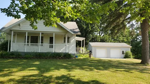 5869 S Mission Road, Mount Pleasant MI 48858 home for sale
