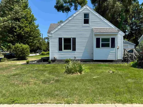 104 Bradley # 1, Midland MI 48640 photo 4