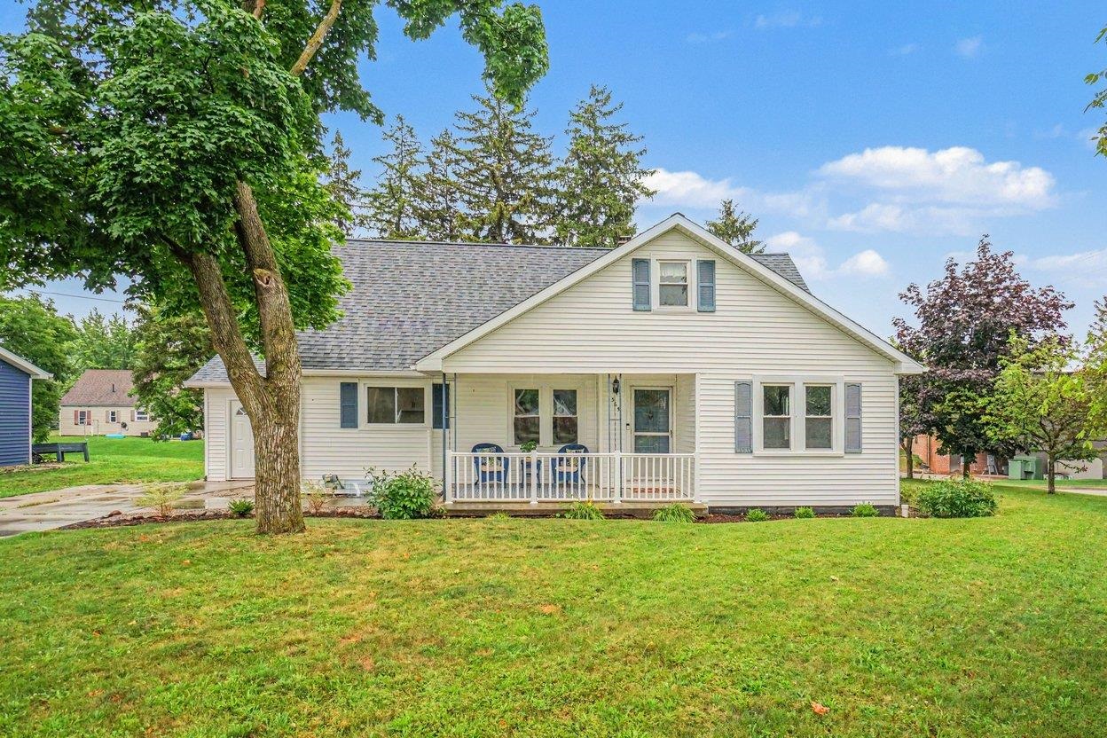 365 S First Street, Freeland MI 48623 photo 1