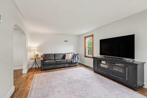 365 S First Street, Freeland MI 48623 photo 2
