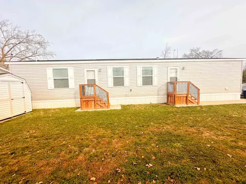 1062 Jefferson Court, Mount Pleasant MI 48858 photo 2