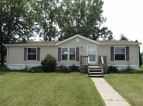5232 E Broadway Road, Mount Pleasant MI 48858 home for sale