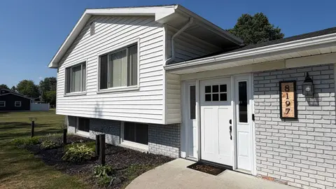 8197 S Federal Road, Shepherd MI 48883 home for sale
