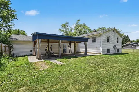 8197 S Federal Road, Shepherd MI 48883 photo 5