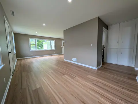 1232 E Superior Street, Alma MI 48801 photo 5