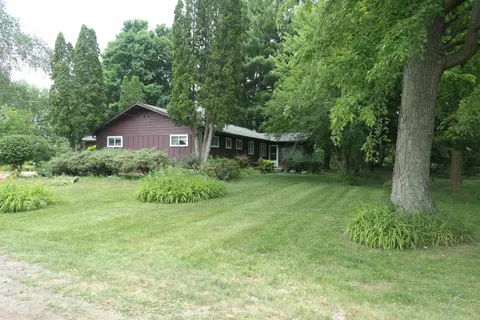 3265 N Concourse Drive, Mount Pleasant MI 48858 home for sale