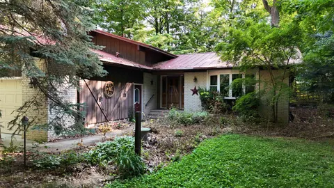 8800 Golfside Court, Shepherd MI 48883 photo 2