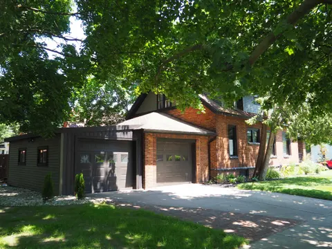 401 N University Street, Mount Pleasant MI 48858 photo 2