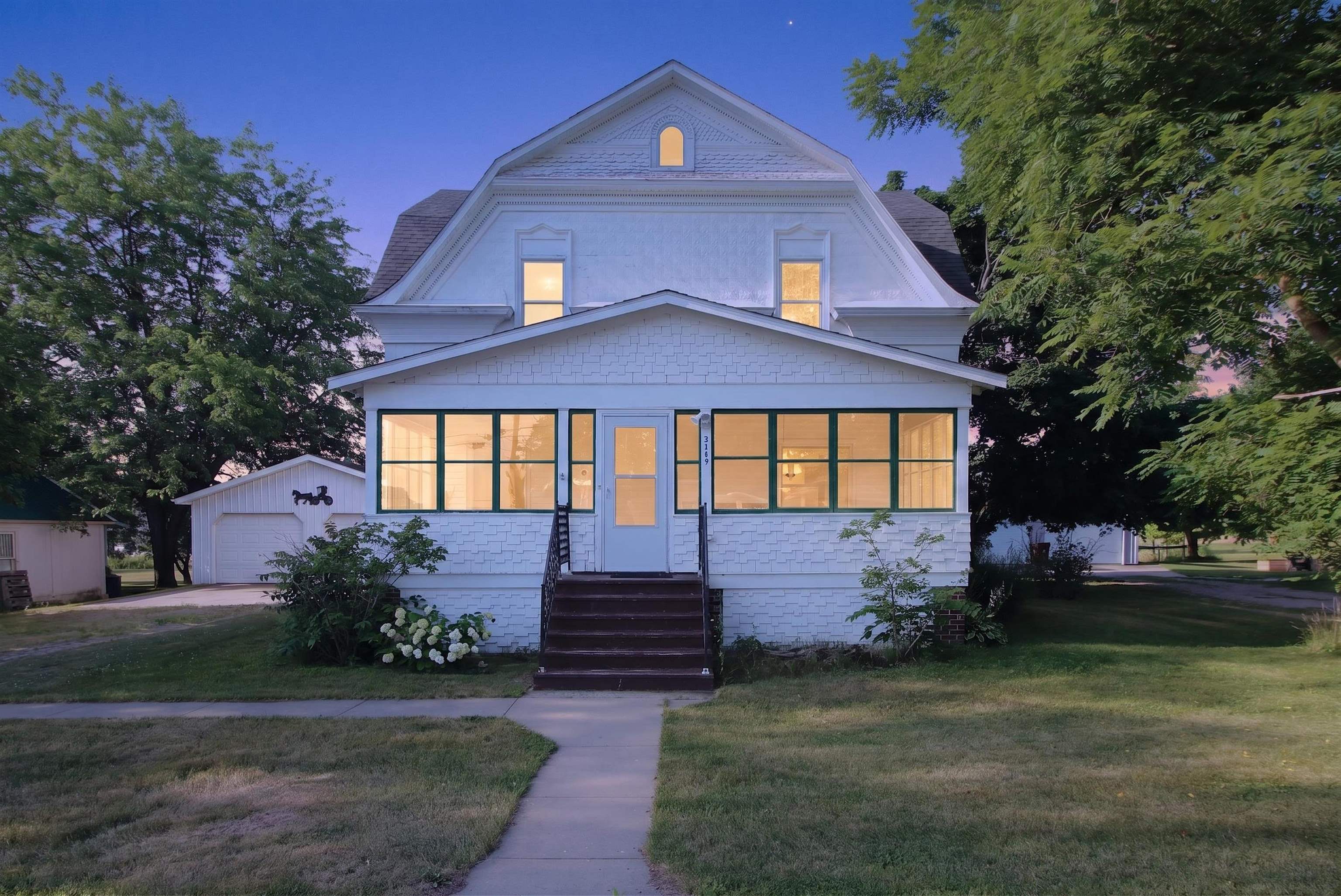 3117 W Beal City Road, Weidman MI 48893 photo 1