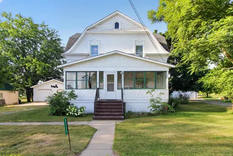 3117 W Beal City Road, Weidman MI 48893 photo 3