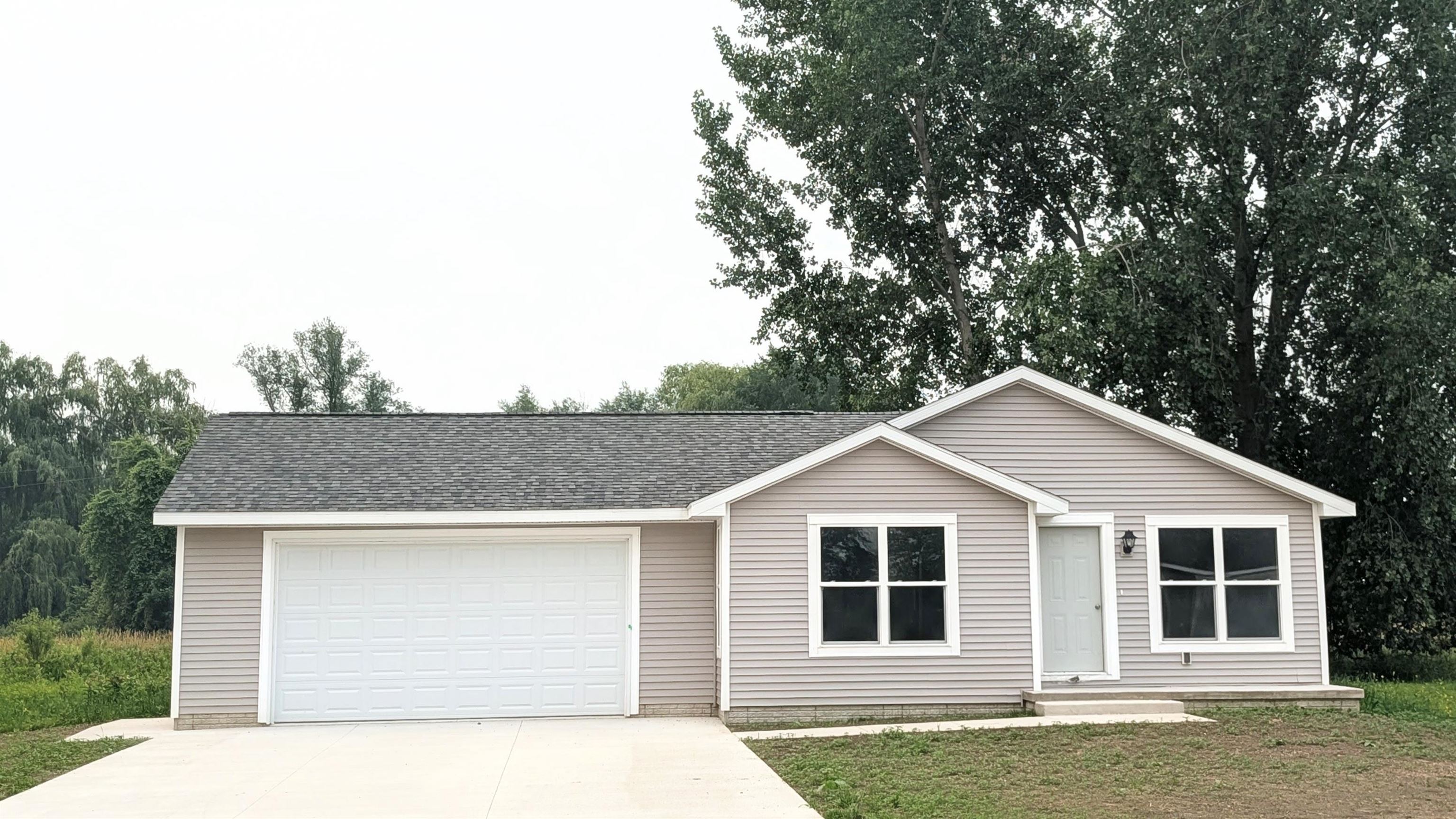 268 Stern Drive # 16, Au Gres MI 48703 photo 1