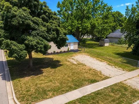 1117 Ward Street, Mount Pleasant MI 48858 photo 3