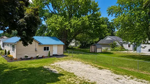 1117 Ward Street, Mount Pleasant MI 48858 photo 4