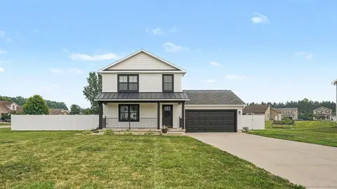 5113 Bridle Lane, Mount Pleasant MI 48858 home for sale