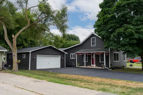 522 N 2nd Street, Shepherd MI 48883 home for sale
