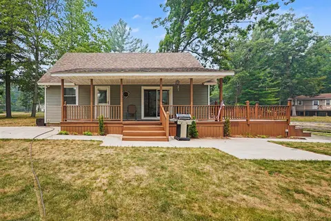 11815 N Shore Drive, Lake MI 48632 photo 4