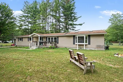 3989 S Foster Road, Mount Pleasant MI 48858 home for sale