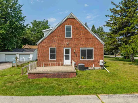 1152 Midland Road, Bay City MI 48706 photo 4
