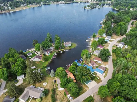 163 N Scott Drive # 279, Farwell MI 48622 photo 3
