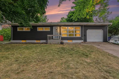 422 W Center, Alma MI 48801 photo 2