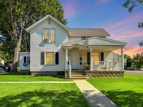 310 W Superior Street, Alma MI 48801 multi-family property for sale