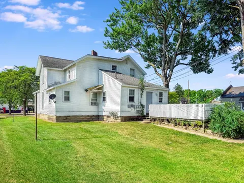 310 W Superior Street, Alma MI 48801 photo 4