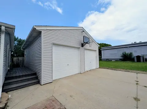 4195 Wheeler Road, Bay City MI 48706 photo 3