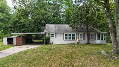 10996 S Grant Avenue, Clare MI 48617 photo 2