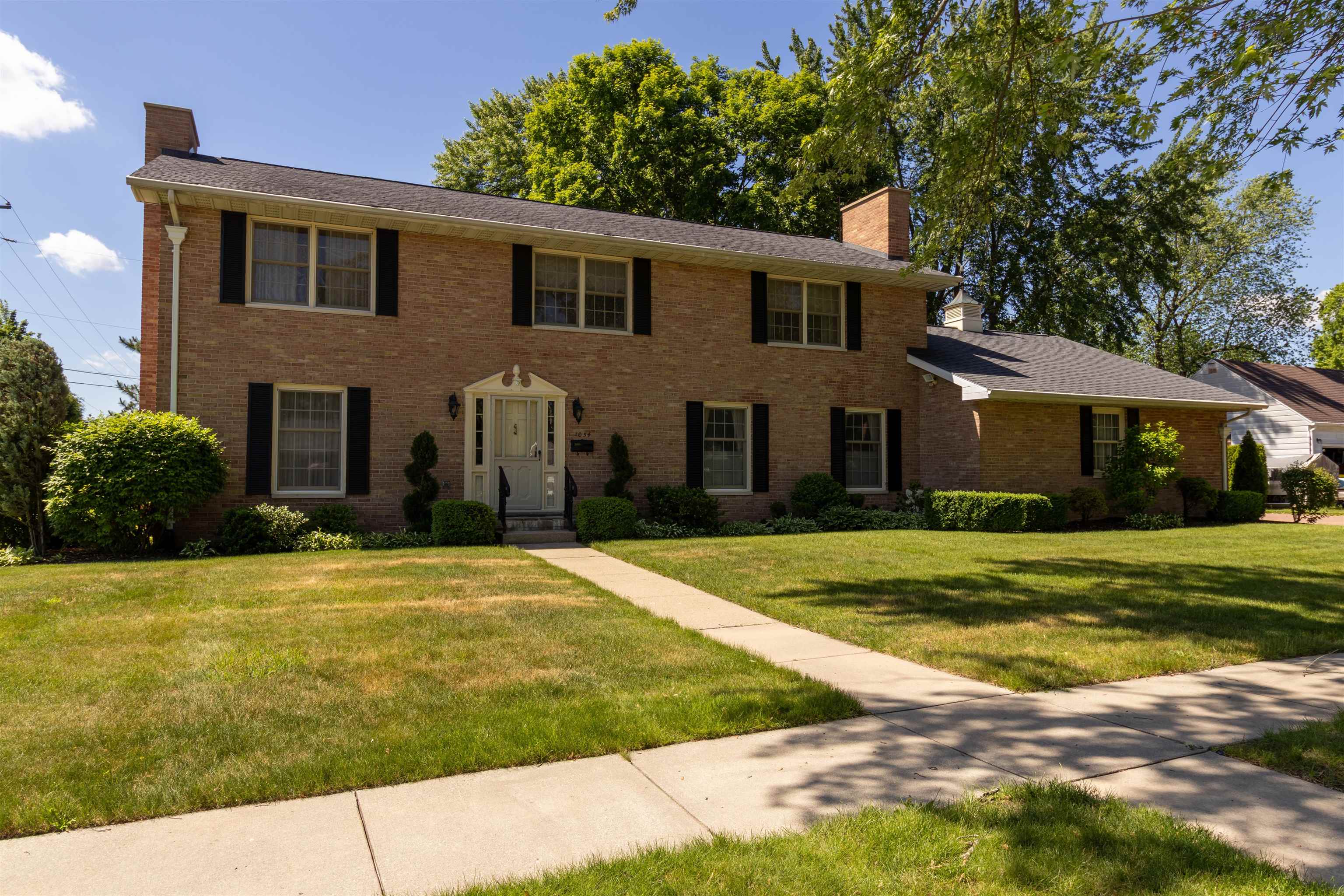 1054 North Drive, Mount Pleasant MI 48858 photo 1