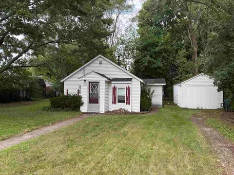 405 S Maxwell Street, Mount Pleasant MI 48858 home for sale