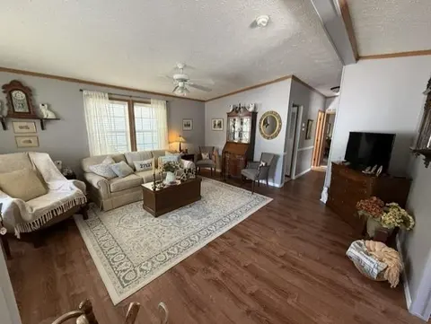 1650 Goldenrod, Saginaw MI 48609 photo 4