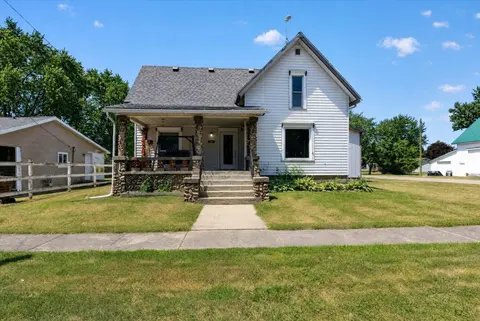 204 S Hodges Drive, Perrinton MI 48871 photo 3